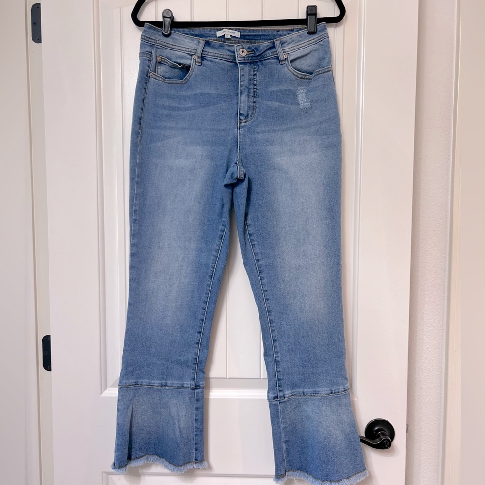 JOHN MARK hi rise cropped frayed hem jeans, size 10